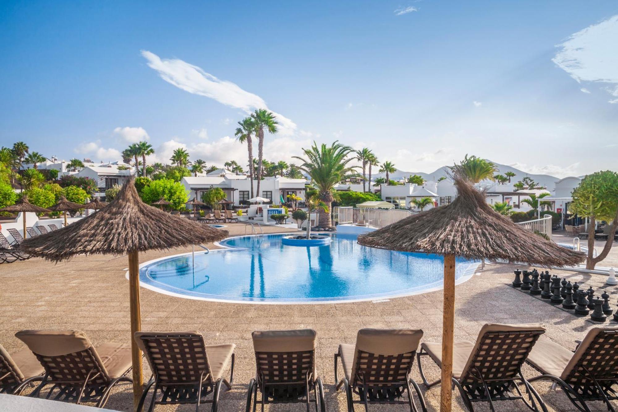 Jardines Del Sol Aparthotel Playa Blanca  Kültér fotó