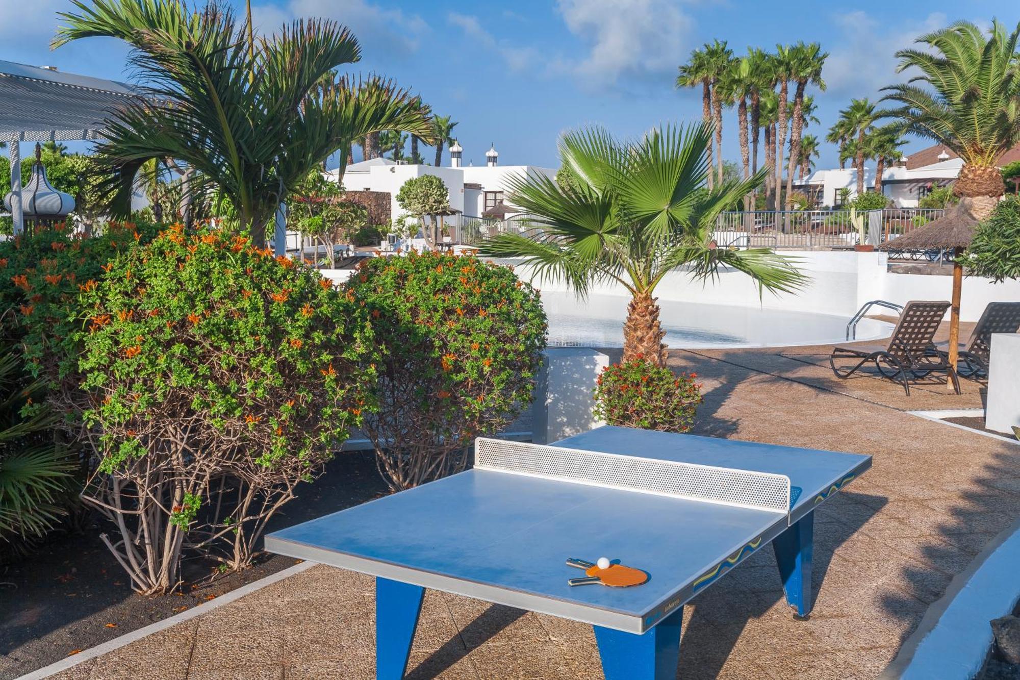Jardines Del Sol Aparthotel Playa Blanca  Kültér fotó